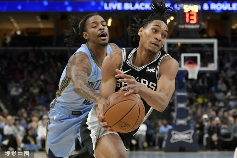 中赢得英超 中赢得英超