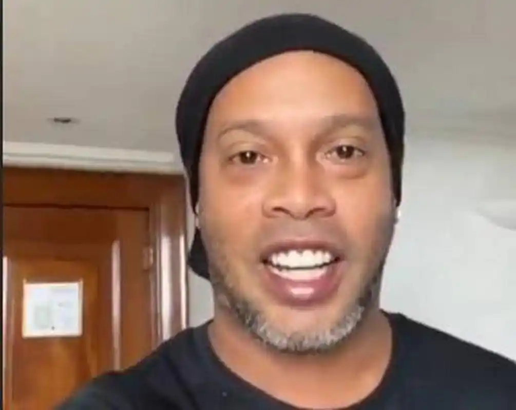 乌拉圭凭借 乌拉圭凭借