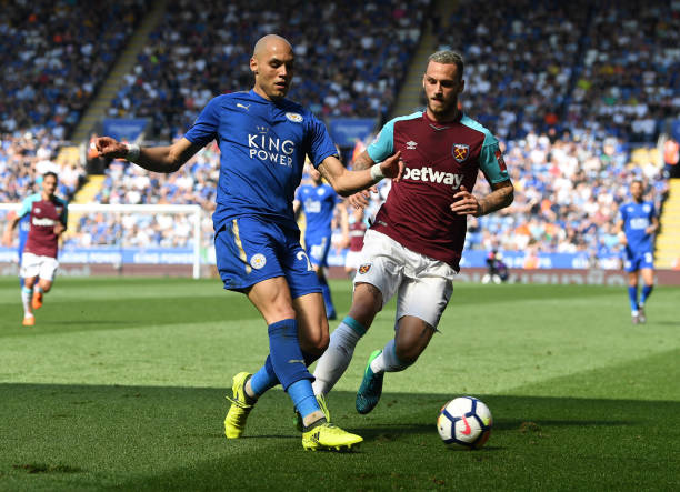 同赛场奋战 同赛场奋战